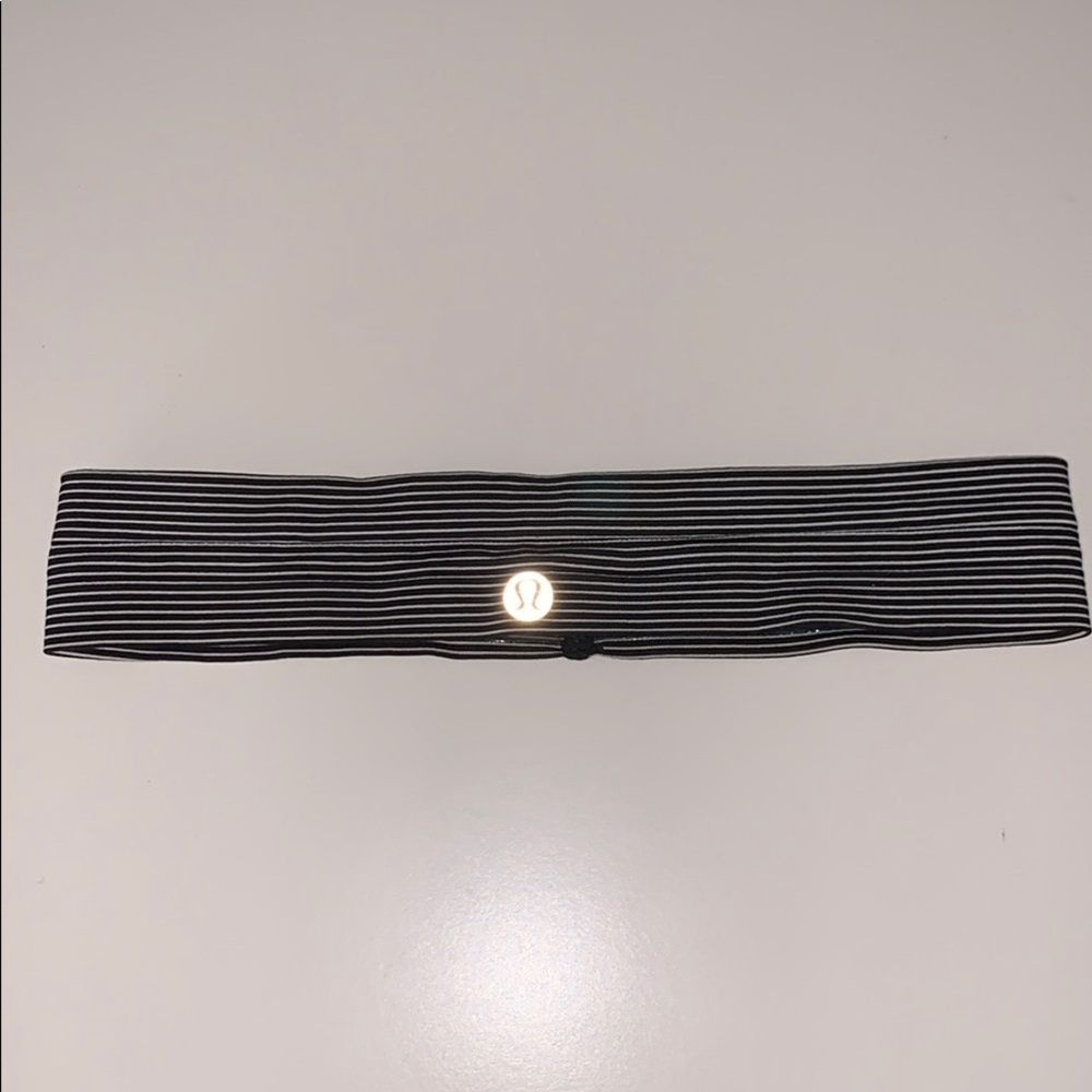 black and white headband